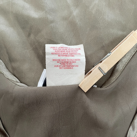 Vintage Tank Top Size Large Gold Brown Slinky Satin Minimal Basic Sleeveless 90s - Picture 9 of 10